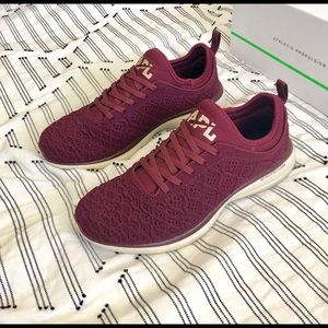 Men’s APL Techloom Phantom Running Shoes